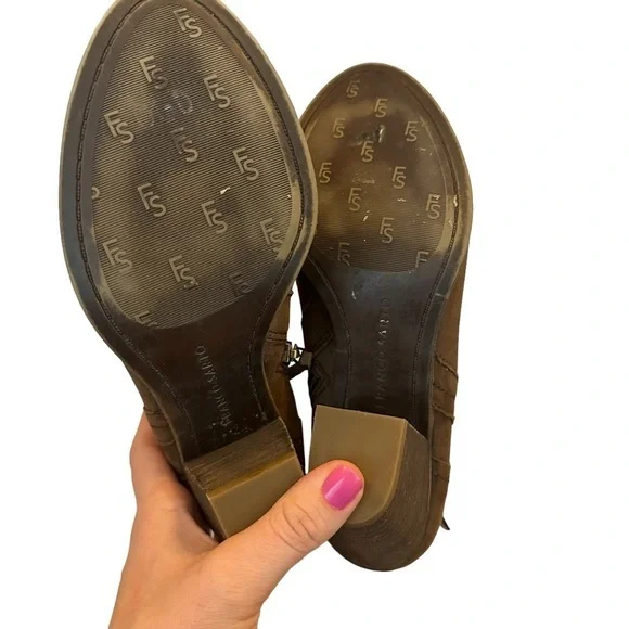 Franco Sarto Leather Dotty Booties Stacked Heel Round Toe Side Zip Brown Size 6 - Picture 6 of 9